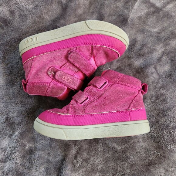 UGG shoes for a Toddler Girl Size 9 - Picture 3 of 7